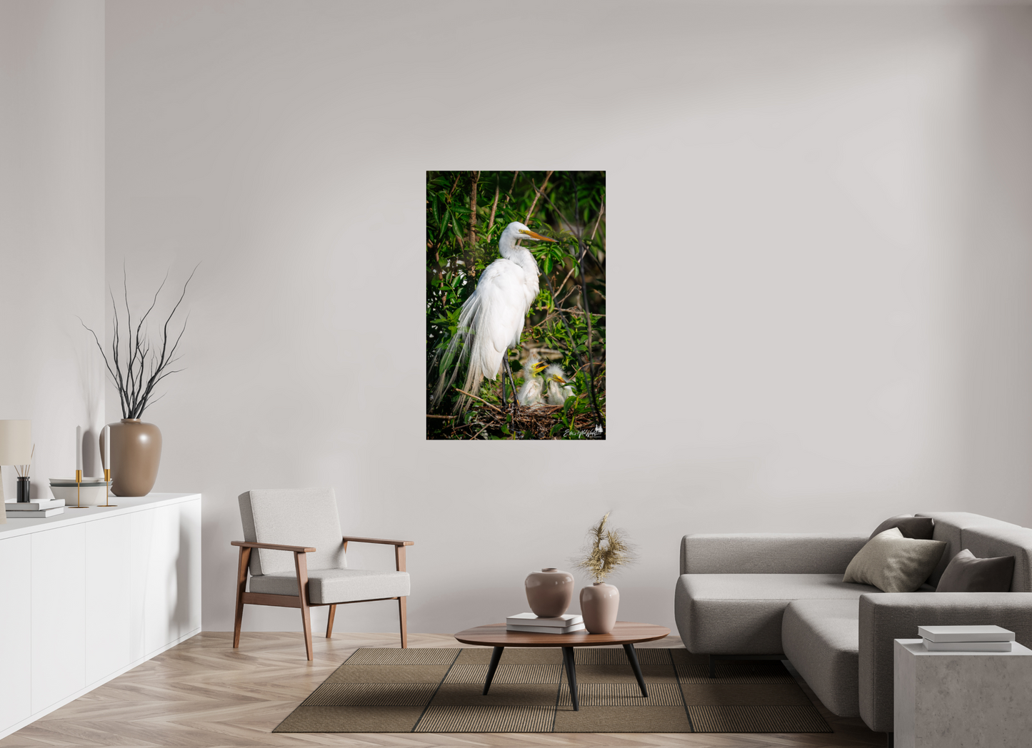 Great egret with chicks